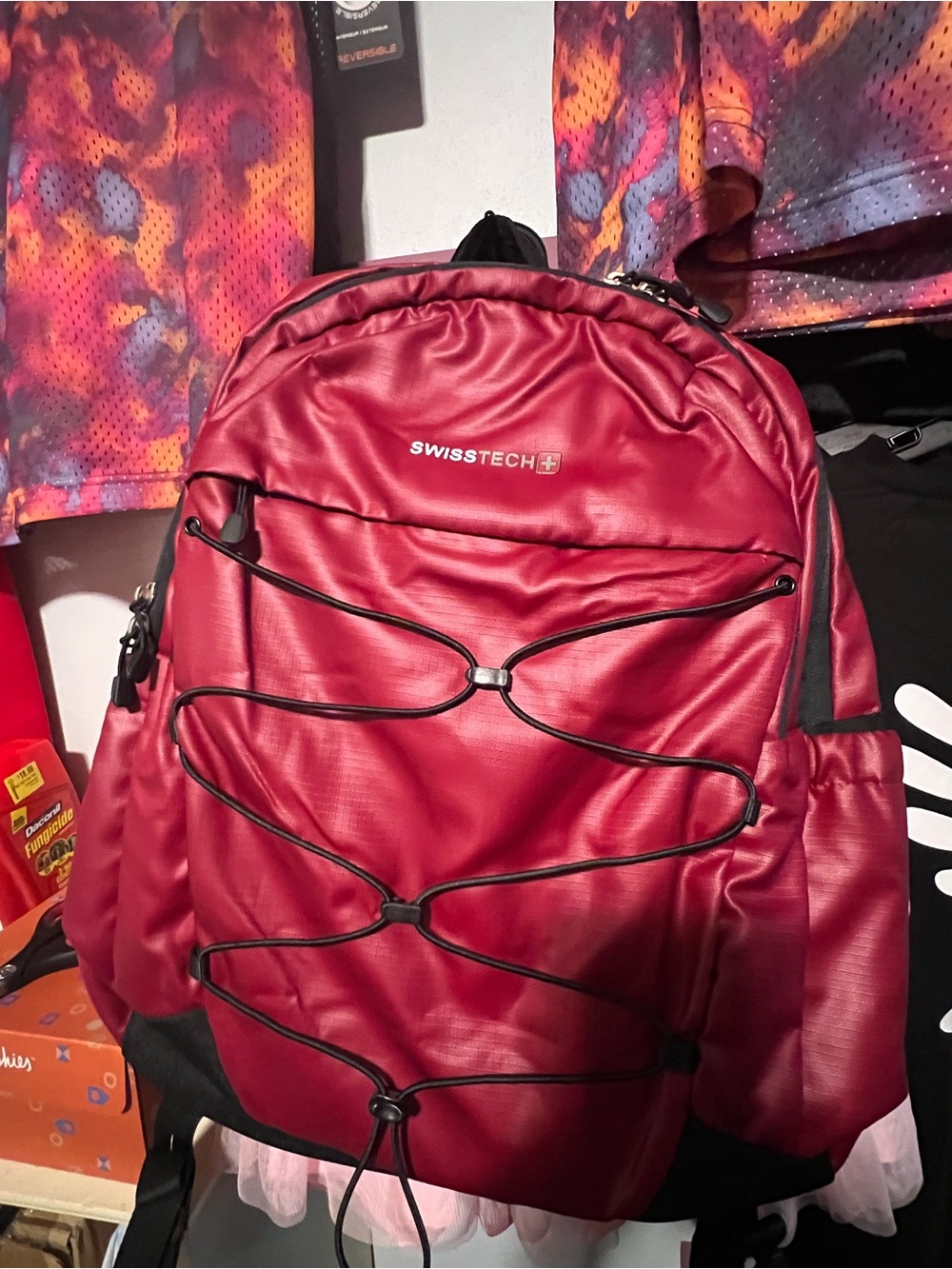 Swiss Tech Burgundy Red Men's Backpack with Front Bungee